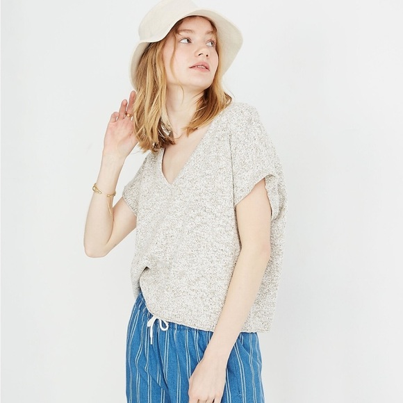 Madewell Cream V-Neck Sweater - Picture 1 of 14
